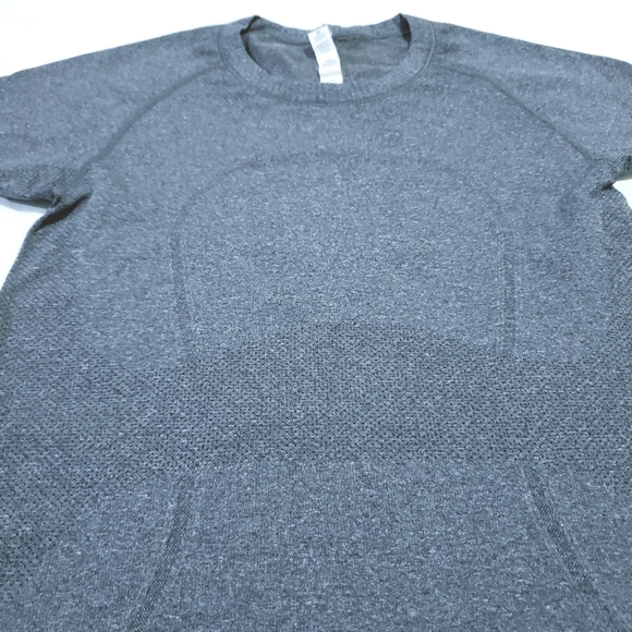 lululemon Grey Swiftly Tech Short Sleeve Crew SZ 6 - Picture 2 of 6